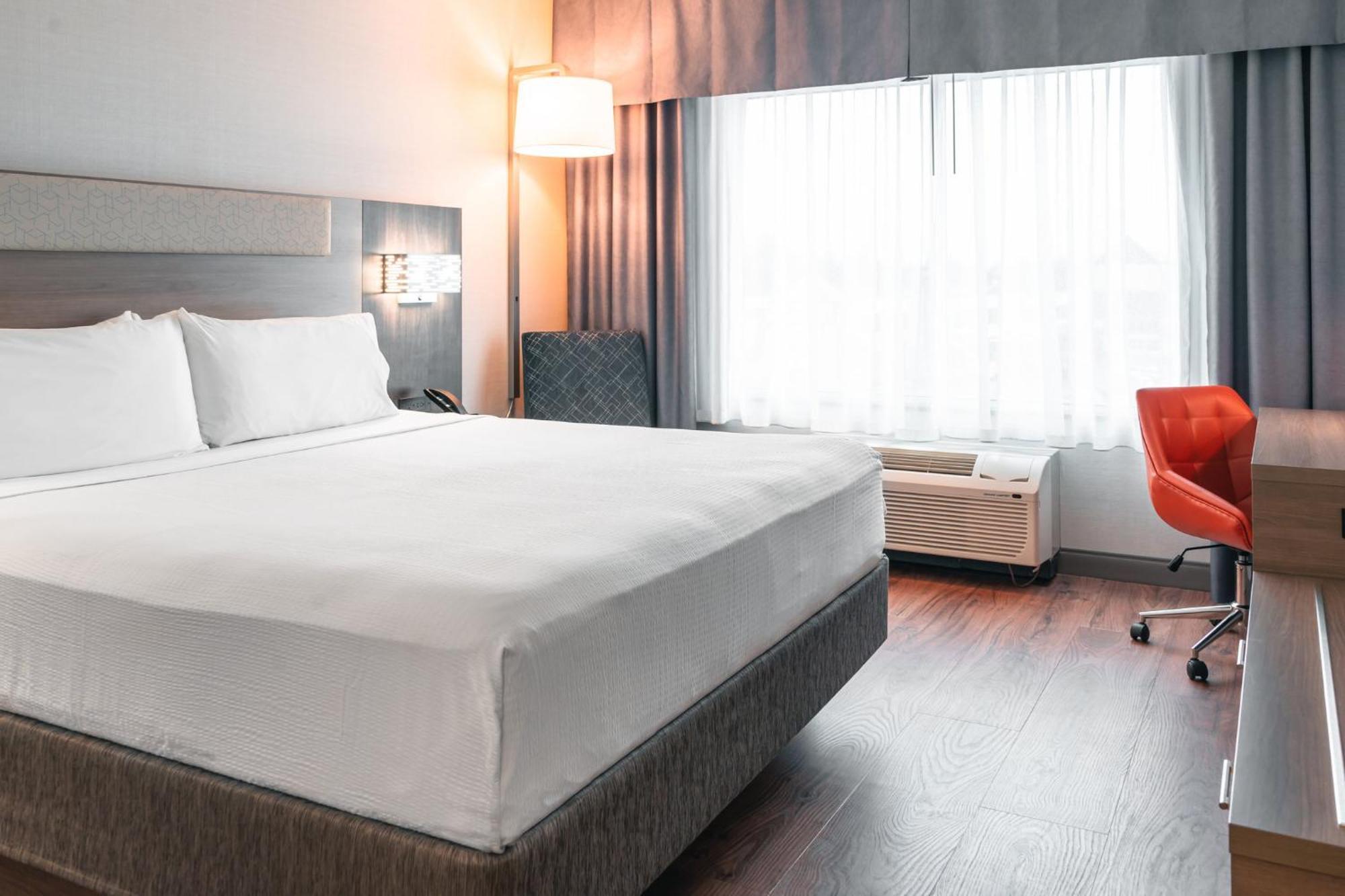 Holiday Inn Express Kingston Central By Ihg Eksteriør billede